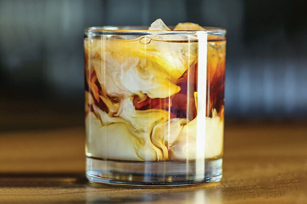 Эталонный образец добывается путём наливания порциями 