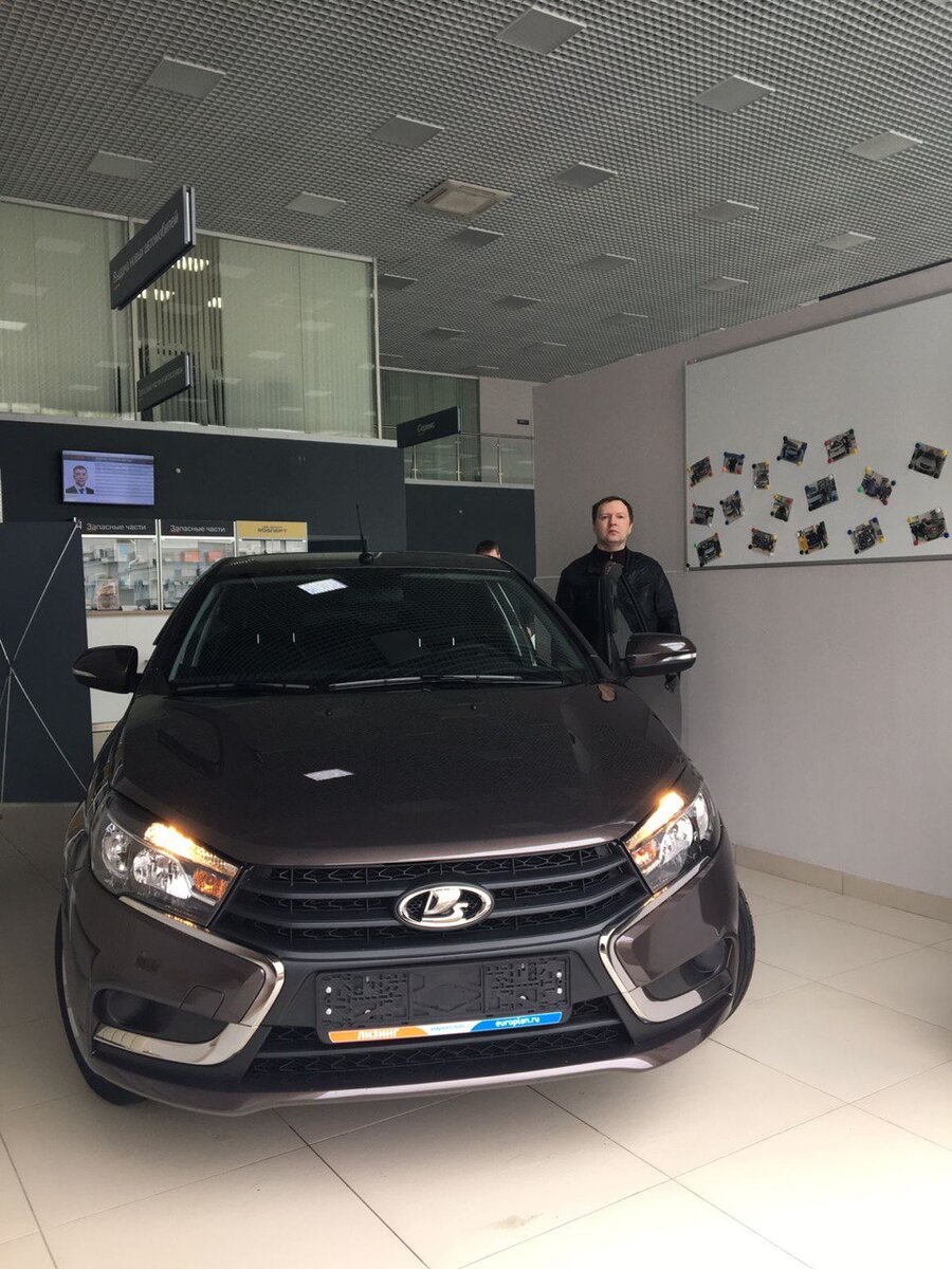 Клиент оформил Lada Vesta в лизинг в Европлане