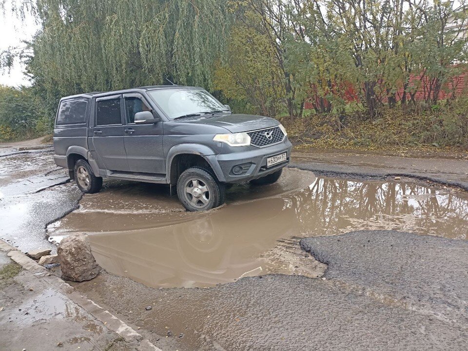     . Сергей Силаев