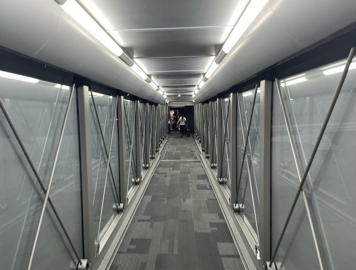 Иду в самолёт