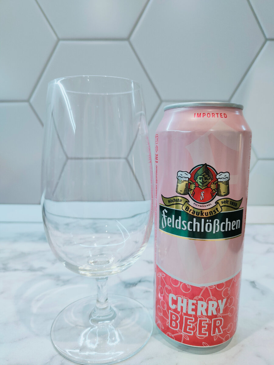 Пиво "Feldschlößchen Craft Cherry Beer" (Фельдшлёсхен Крафт Черри Бир)