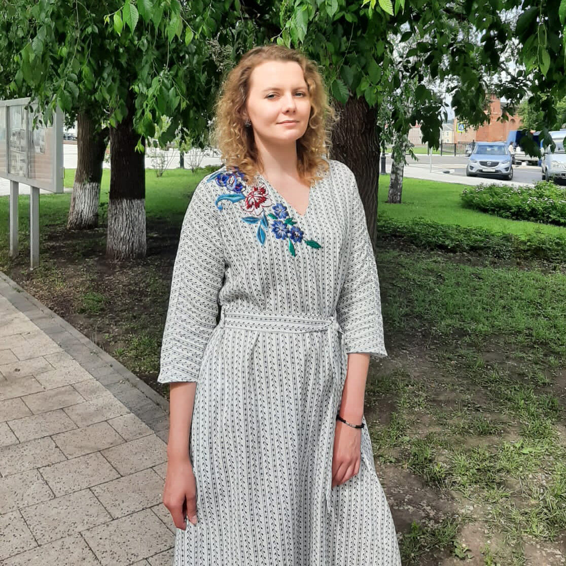 Евгения в своём платье