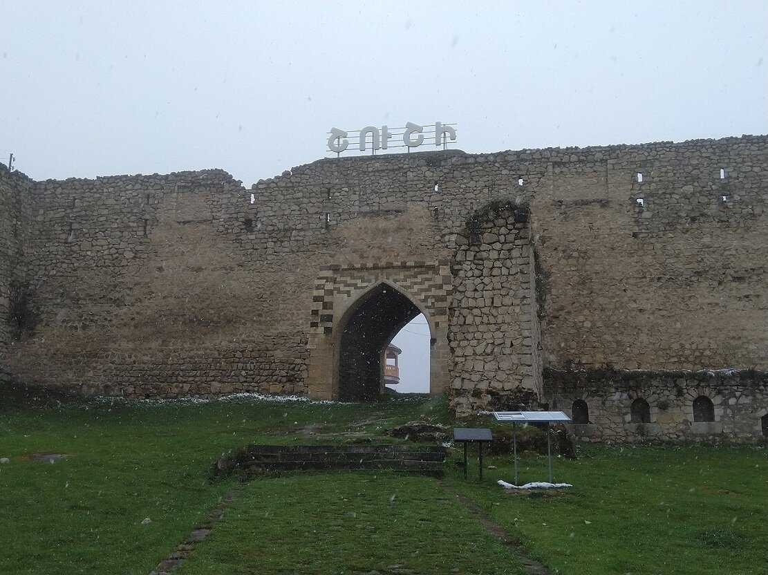 Армянский город Шуши (в настоящее время оккупирован азеро-турецкими бандами)