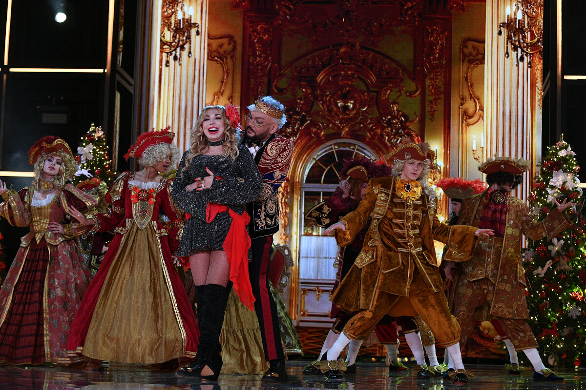 новогоднее шоу киркорова 2023. новогоднее шоу киркорова 2023. новогодняя ночь 2004. киркоров 2023 год. новогодняя ночь на первом 2022 анонс.