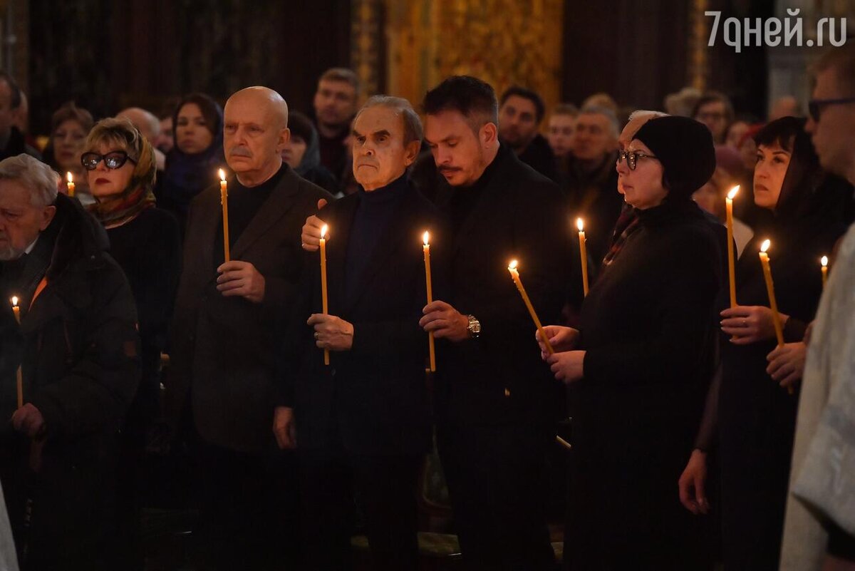    Кадр с церемонии прощания с Инной Чуриковой Moscow Komsomolskaya Pravda/Global Look Press