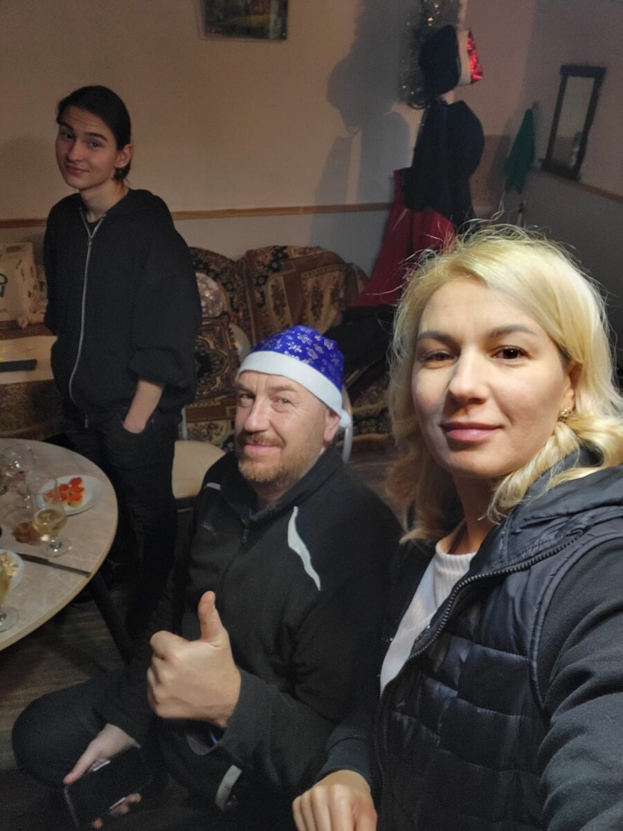 Я с Натальей и Владом