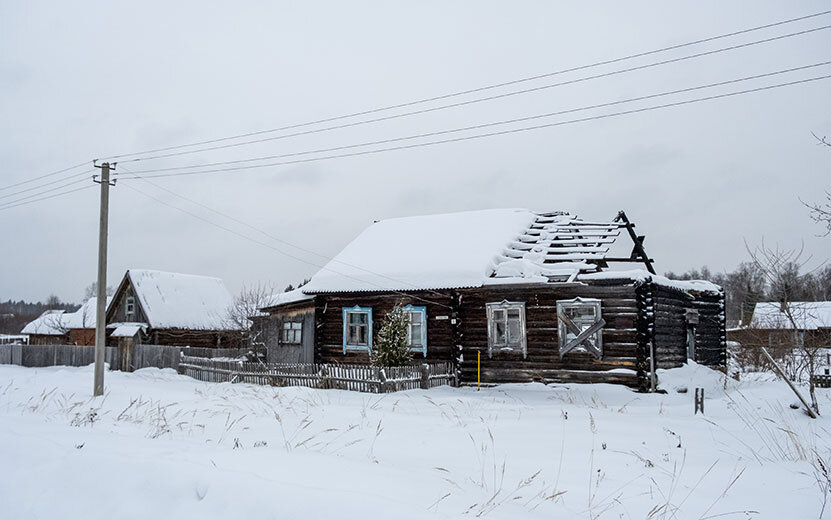 Это один из соседних домов, который когда-то тоже пострадал от пожара. Фото: Сергей Грачев