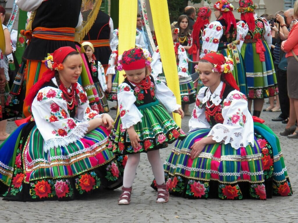 Люстра подвесная Zumaline CASSIA 19151