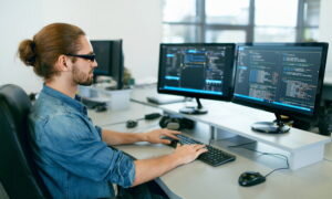    Фото: bridge-group.ru Роман Янышев