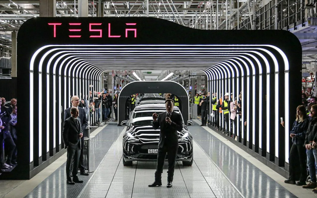 Фото: Tesla