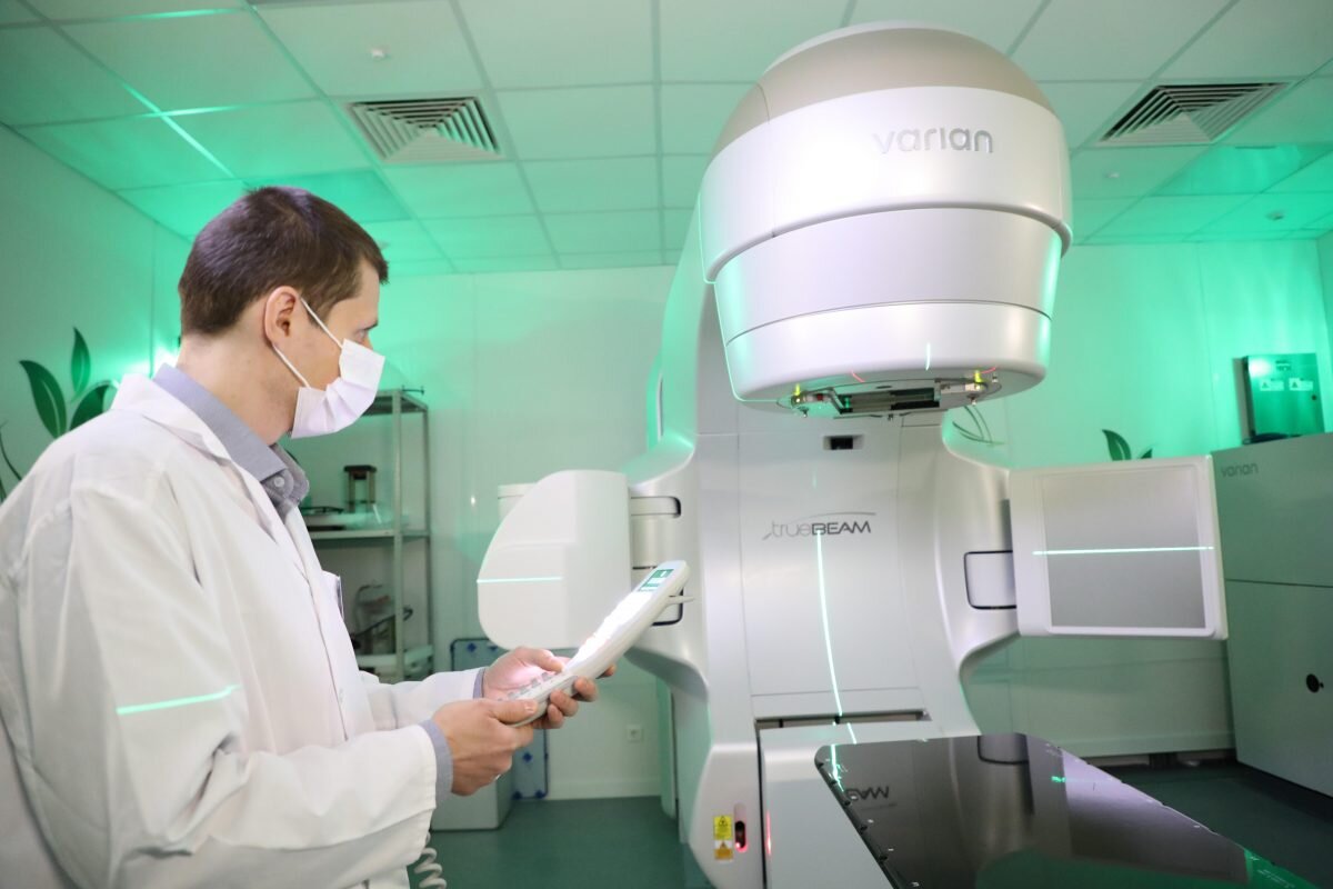    Сейчас в Урене работают 5 педиатров Арина Полтанова