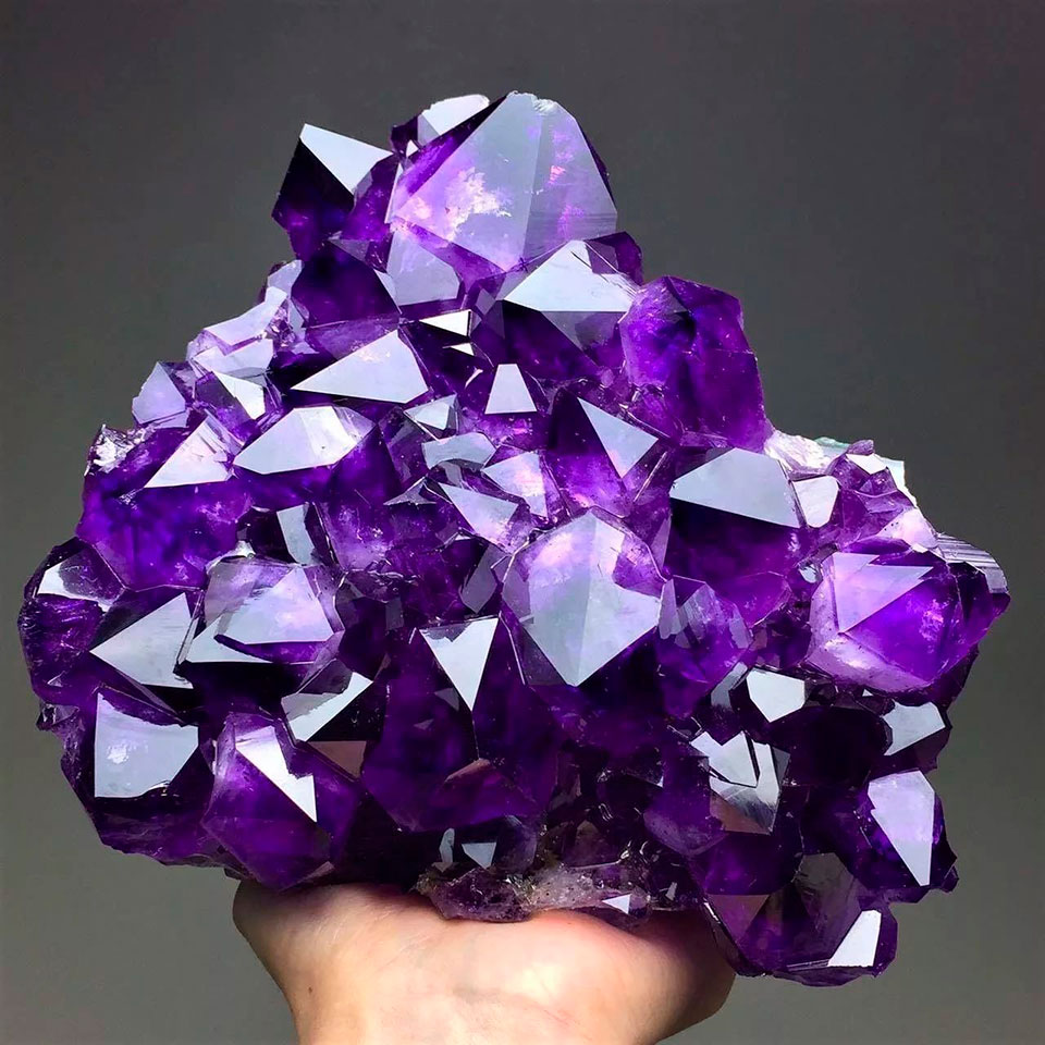 Друза аметиста. Фото из открытых источников.
