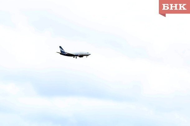 Почти 140 жителей Коми оказались под меднаблюдением из-за больного корью, а в еще 10 регионах на учете оказались члены экипажа и другие пассажиры.