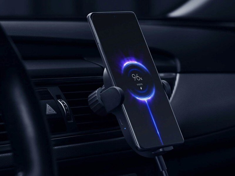    Xiaomi 30W Wireless Car Charger: автомобильная беспроводная зарядка за $29