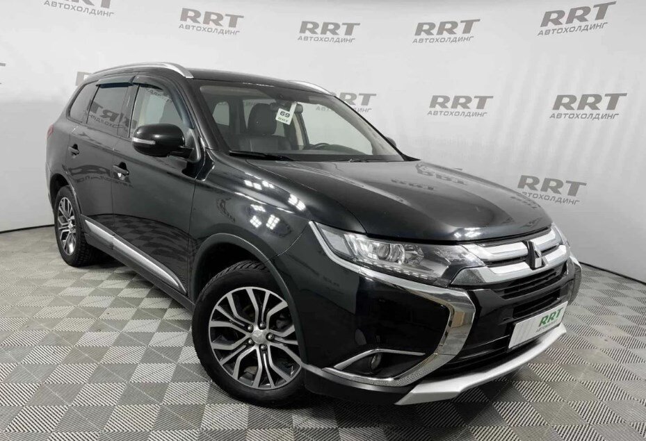 Mitsubishi Outlander 2018 г