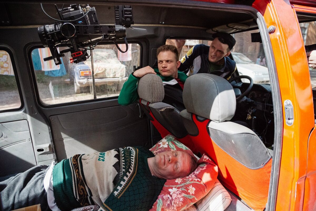 backstage с фильма "Как Витька Чеснок вез Леху Штыря в дом инвалидов"