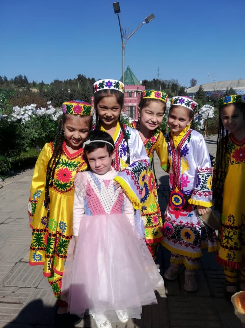 Самые красивые девушки таджички (+ фото)