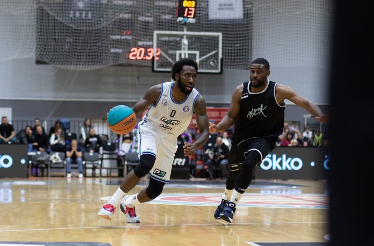    Новобранец Дмитрий Витюгов