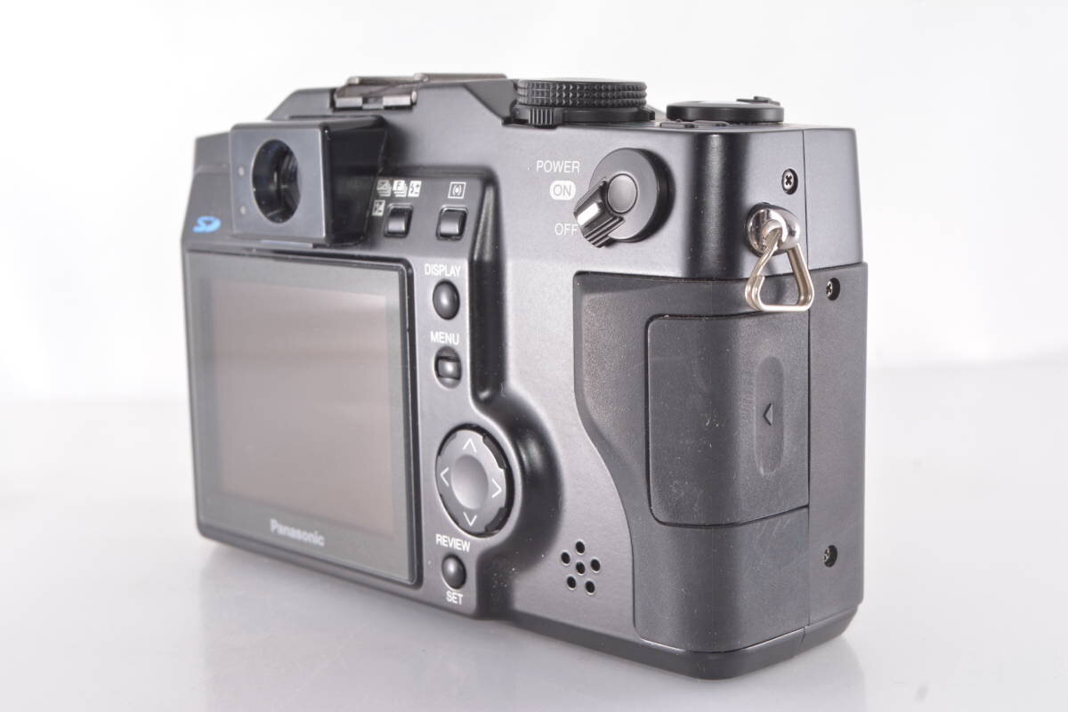 Panasonic Lumix DMC-LC5