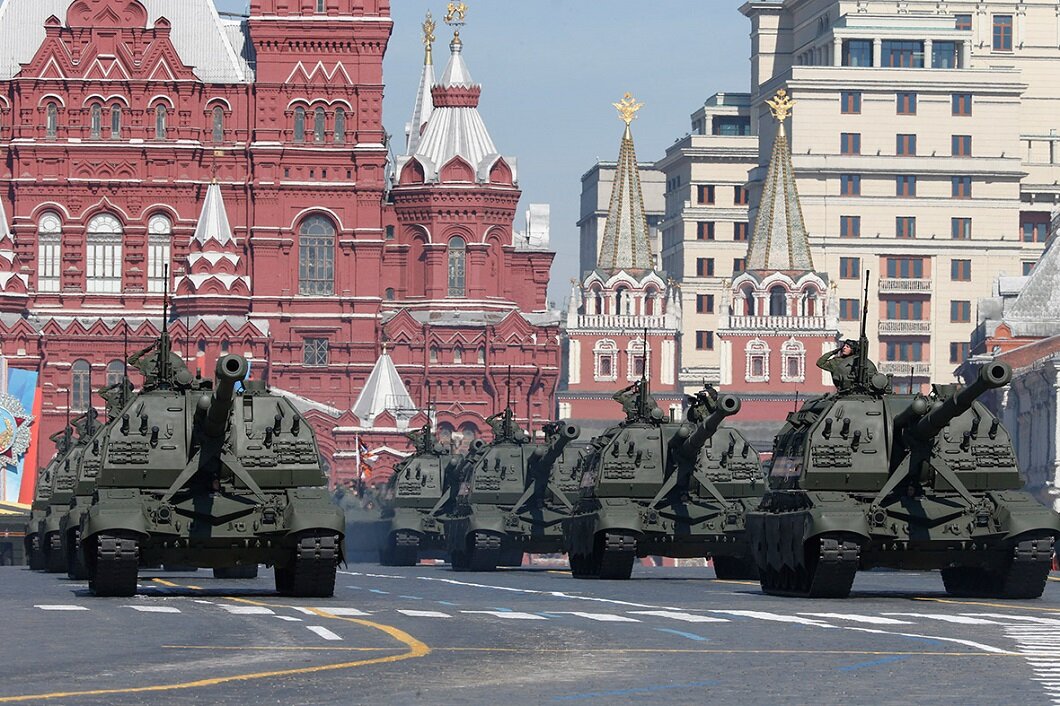Танки вместо знаний. Это хуже, чем в Советском Союзе. Там уважали и знание и силу