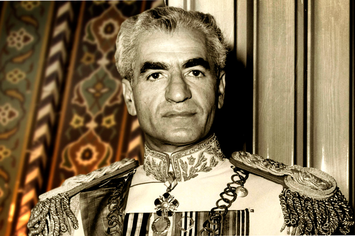 мохаммедом резой пехлеви. мохаммед реза пехлеви. последний шах ирана реза пехлеви. мохаммед реза пехлеви. шах мохаммед реза шах пехлеви.