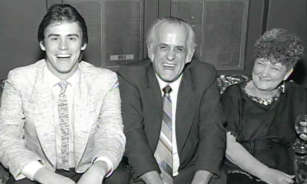 Джим со своими родителями.