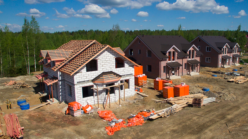 Интрига предстоящего (21 апреля) обращения президента к Федеральному собранию: какие темы будут затронуты? #ленинградская_область #ленобласть #ИЖС #послание_президента #Федеральное_собрание #ввод_жилья #обманутые_дольщики #синочкин