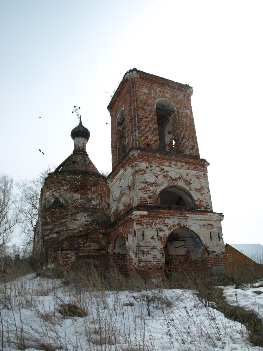 Село Суково (также Сухово, Андреевское) возникло в первой половине XVIII века вокруг среднепоместной усадьбы Е. А.