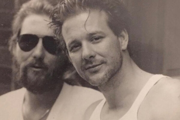 Микки Рурк со своим братом Джозефом. Несмотря на то, что актер оплачивал лечение, Джозеф Рурк не смог побороть рак. Фото Instagram