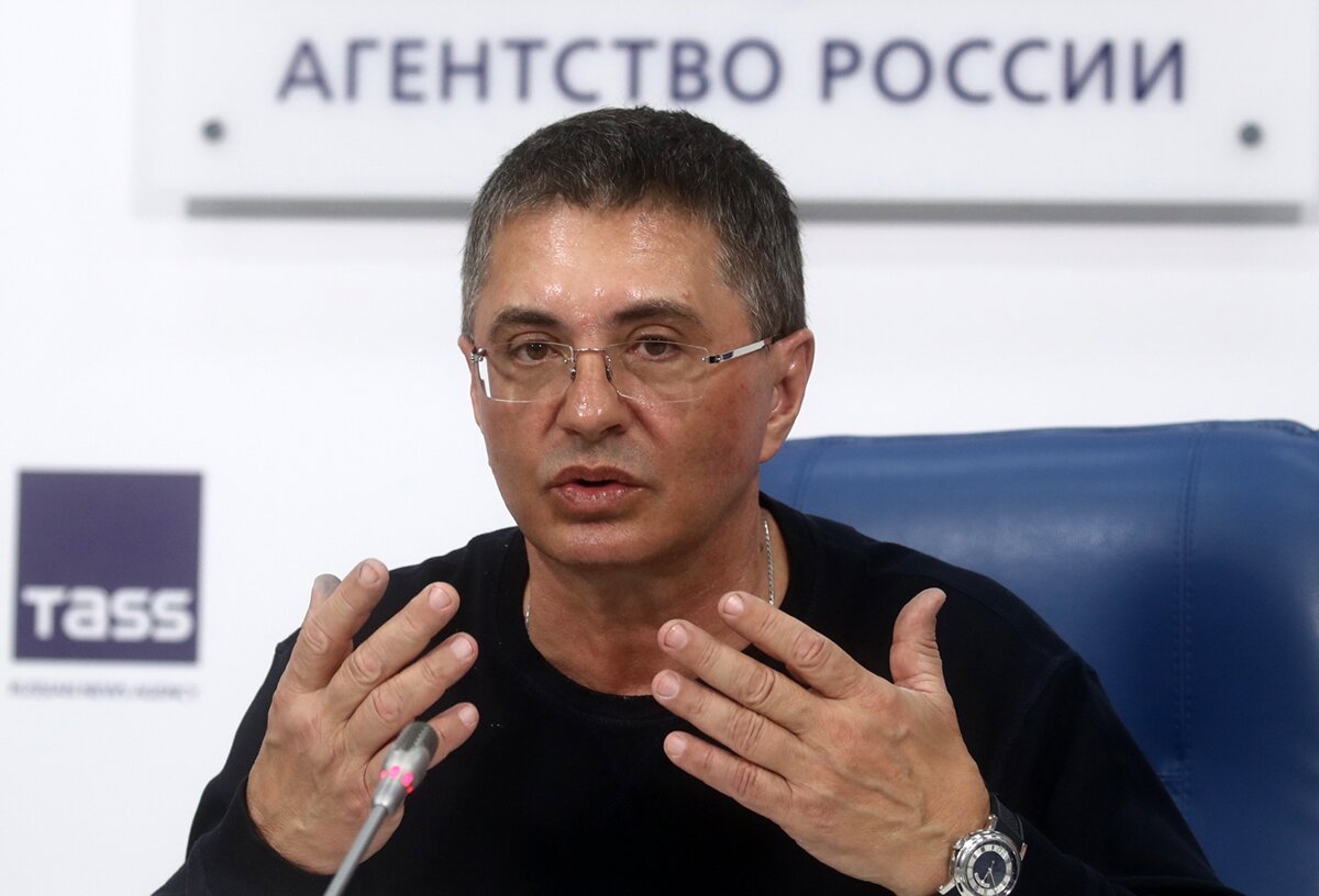 Врач и телеведущий