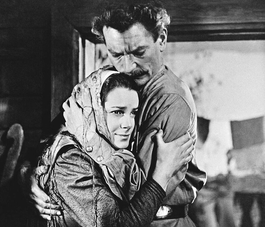 Кадр из фильма "Тихий Дон"