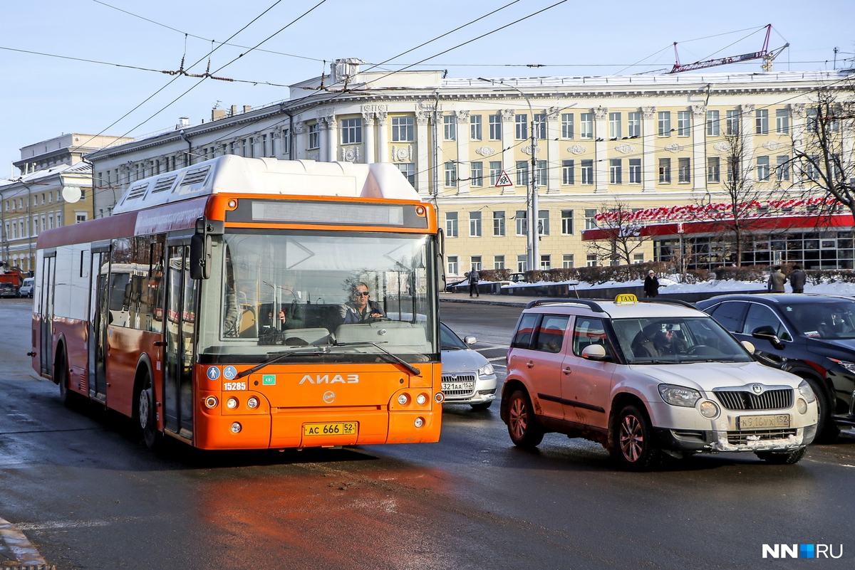 Транспорт нижний новгород. 40 Автобус Нижний Новгород. 58 Автобус Нижний Новгород маршрут. Нижний Новгородский автобус. А40 Нижний Новгород