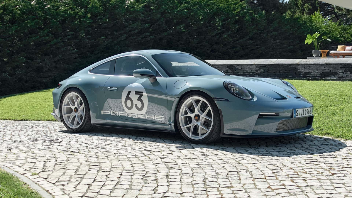 Porsche 911 S/T 2024