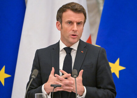    Макрон увидел в расширении БРИКС риск «фрагментации мира», которой нужно избежать