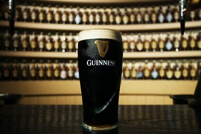    Пиво Guinness ©Christopher Zapf Unsplash.com