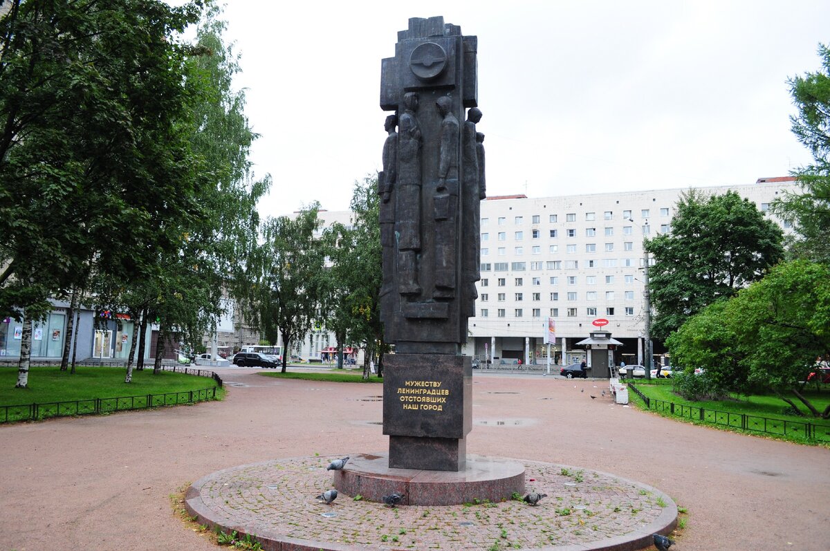 Памятник  был открыт  26 января 2018 года