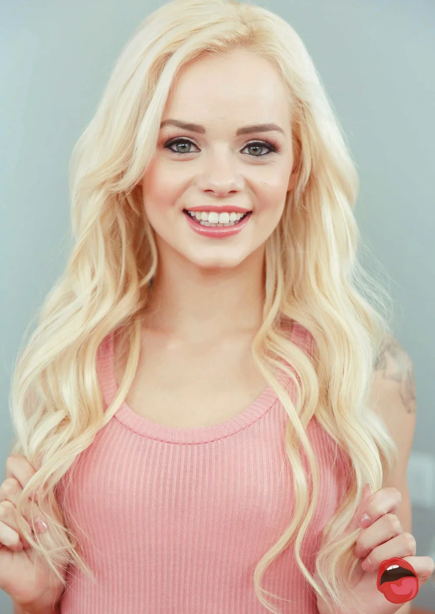 Эльза Джин. Родилась: 1 сентября 1996 г. Кантон, Огайо, США