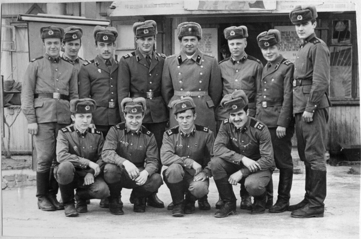 Группа г 88. Крнов 77 танковый полк. Секешфехервар школа 70 ЮГВ. Стройбат 1979 1981. СГВ 1977-1979.