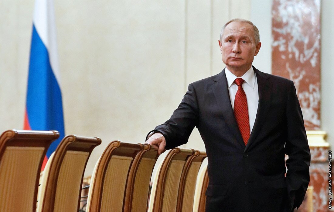Уйдёт ли Путин в новогоднюю ночь в отставку?