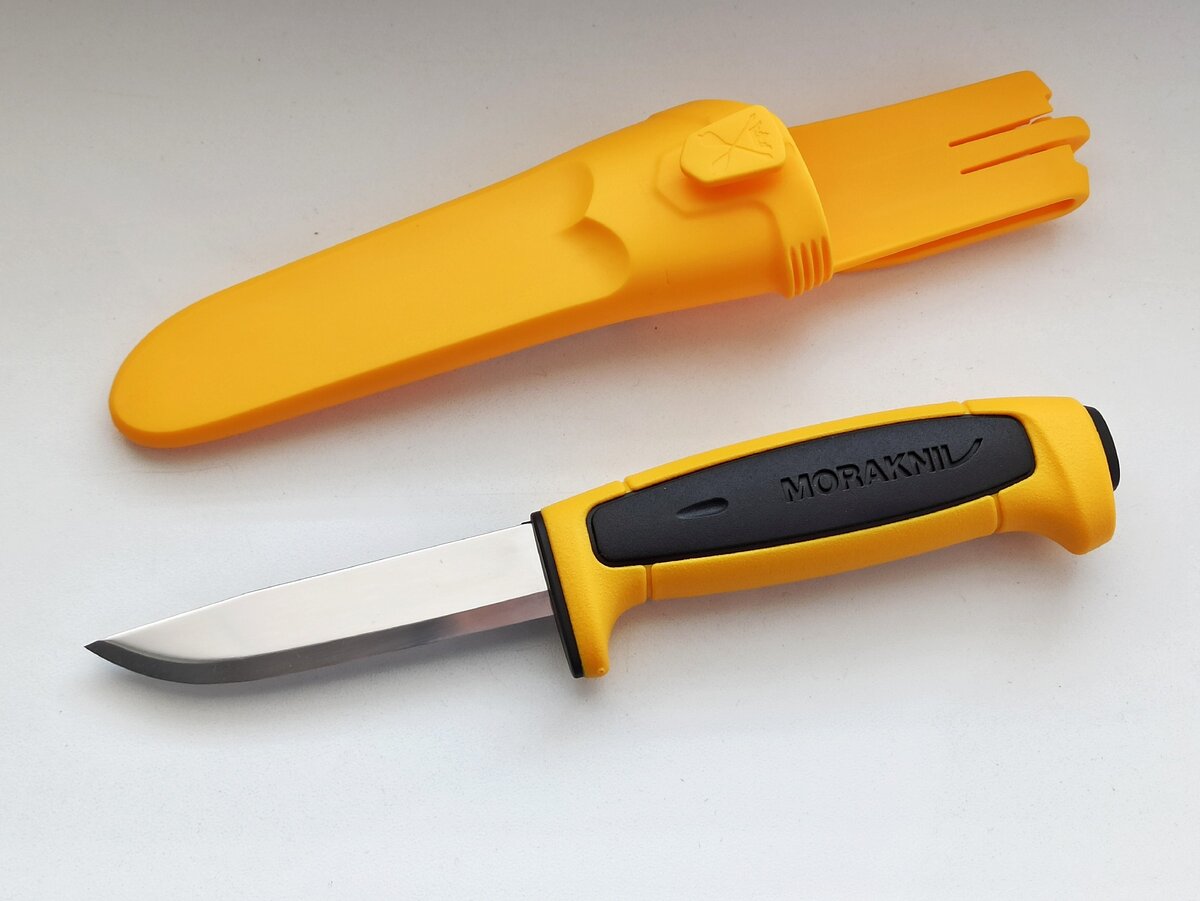 Нож morakniv Basic 546