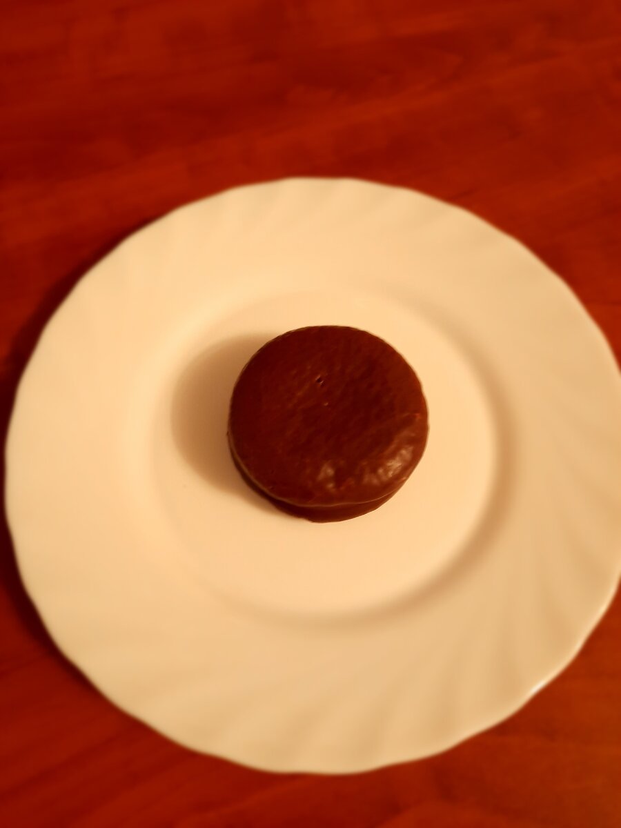 Кладём в тарелочку