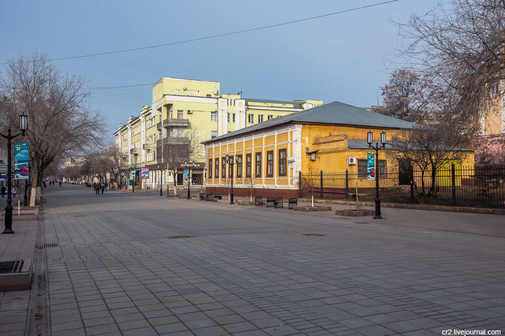 Улицы оренбурга. Оренбург пешеходная улица. Пешая улица в Оренбурге. Главная пешеходная улица Оренбурга. Известные улицы Оренбурга.