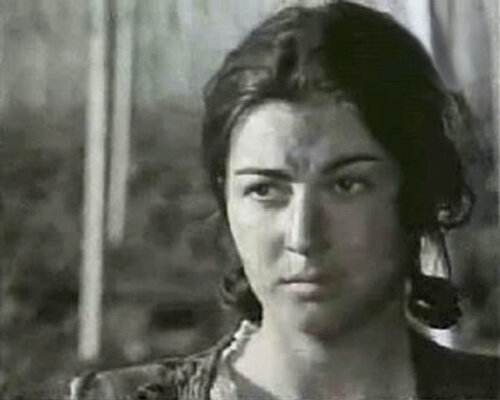 Марина Сагарадзе в ленте «Пожар, любовь и Помпиеро» (1976). Фото: kino-teatr.ru 