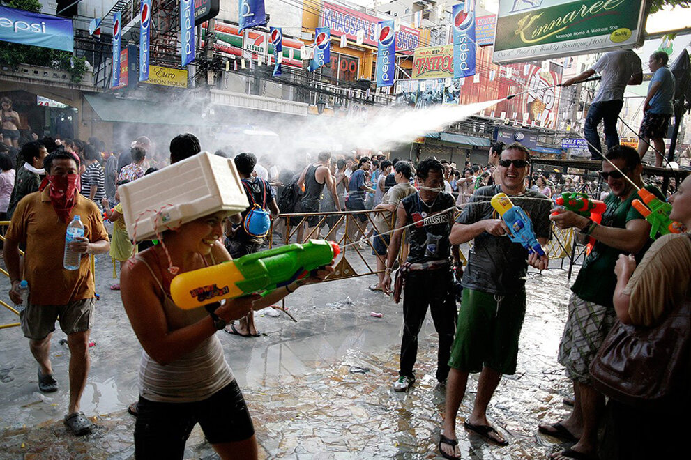 Но такого веселья нет даже у нас!