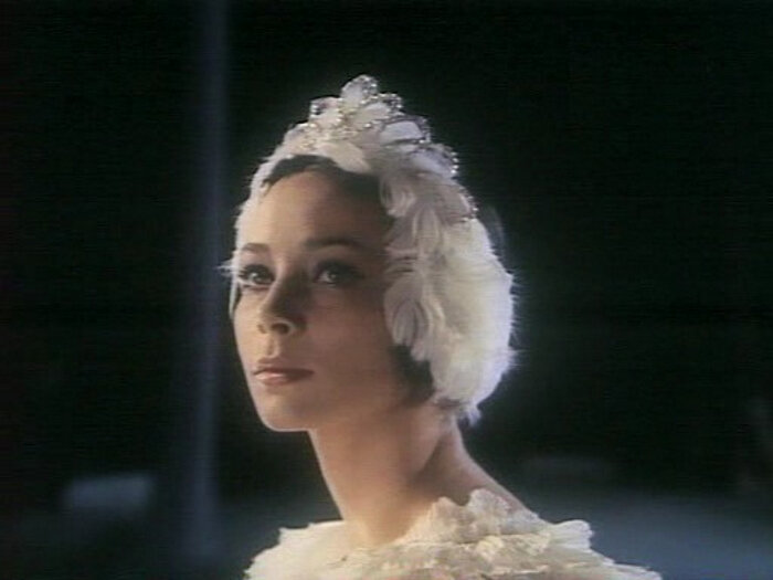 Галина Беляева. Фото - кадры из фильма и др. из свободного доступа. 