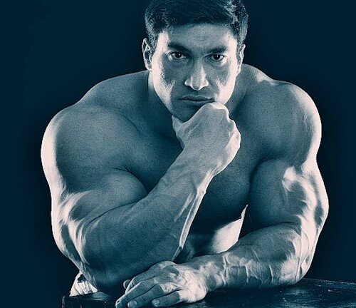 Хотелось стать бодибилдером, но как к этому прийти, не имея практически никаких знаний?