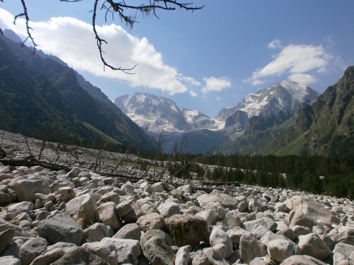 Ущелье Адырсу