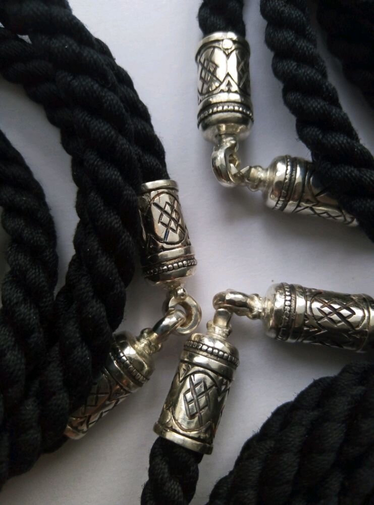 Правильные мужские гайтаны Премиум толщина 5 мм. 