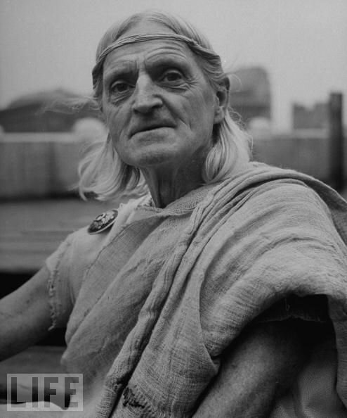 Раймонд Дункан. Источник фото - https://www.pinterest.ru/pin/173670129367649385/