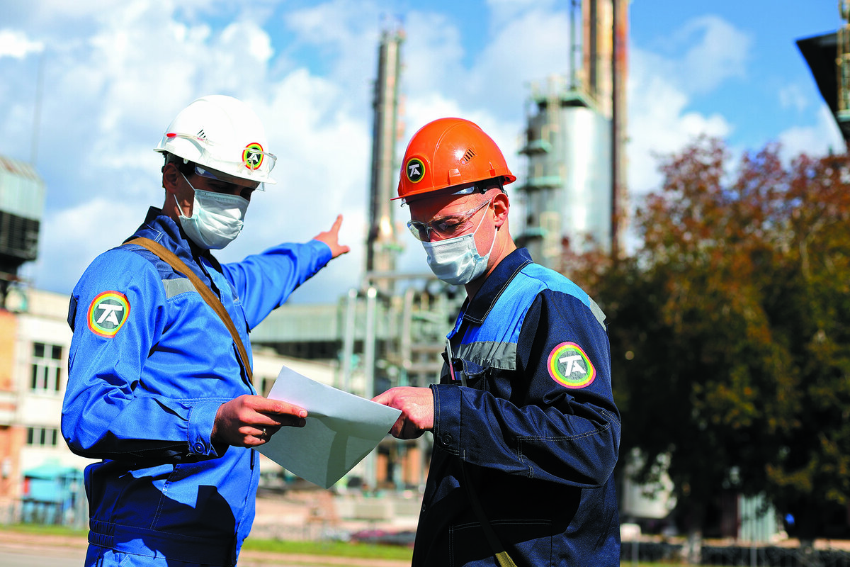 Волжский, ул. Нпп кф волжский. Рхту лаборант. Агрегат аммиака в россоши. 1а.